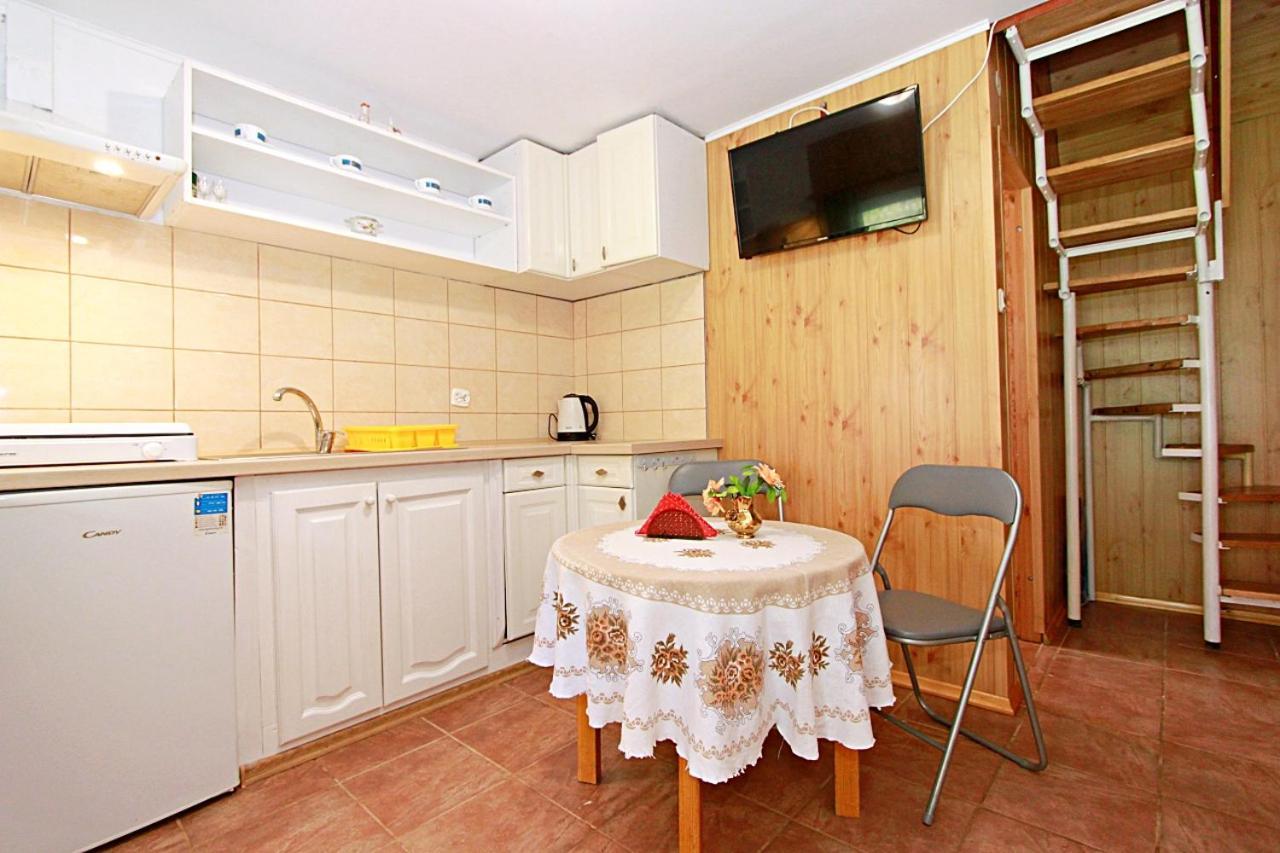 Domki Wczasowe Mazury - Ferienhaus Masuren - Do 12 Osob - Idealny Dla Grup Dluzek Ngoại thất bức ảnh