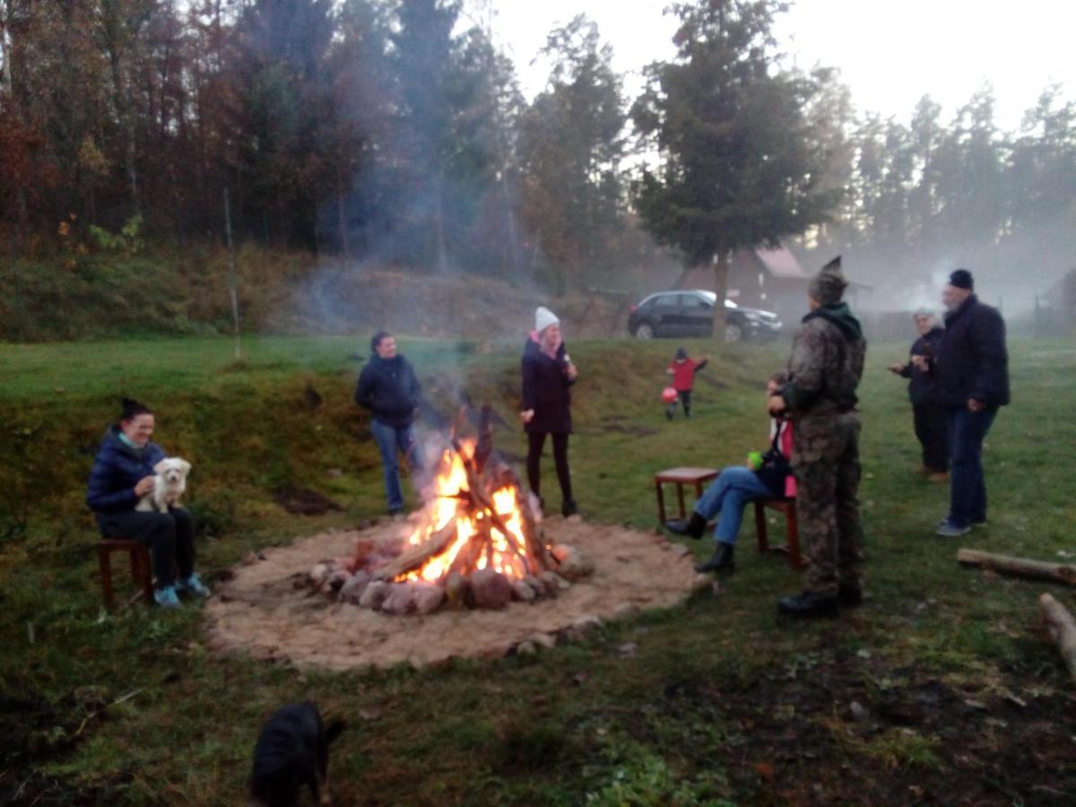 Domki Wczasowe Mazury - Ferienhaus Masuren - Do 12 Osob - Idealny Dla Grup Dluzek Ngoại thất bức ảnh